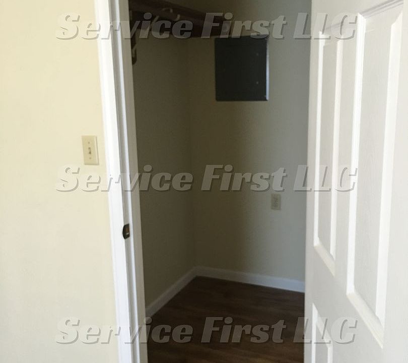 Hillcrest Village Apartments 404 Hillcrest Dr Windsor, MO Zillow