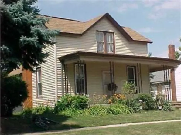 1627 Avenue I, Fort Madison, IA 52627