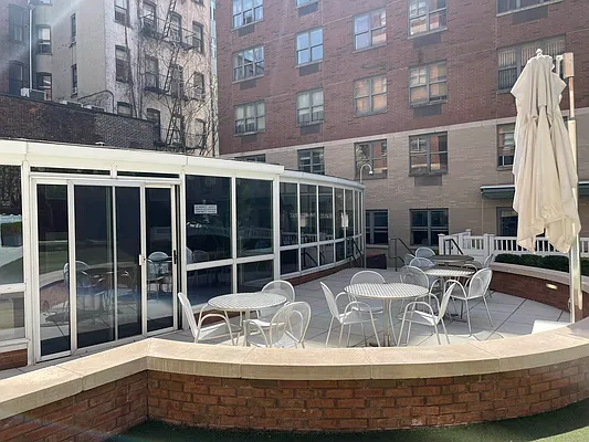 Rented by Compass | media 4