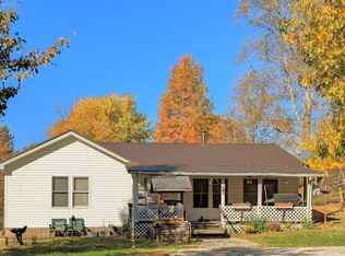 1586 Williams Hollow Rd, Gallipolis, OH 45631