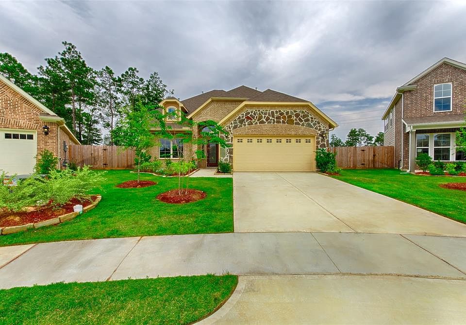 1st image of 10148 Oakland Hills Dr