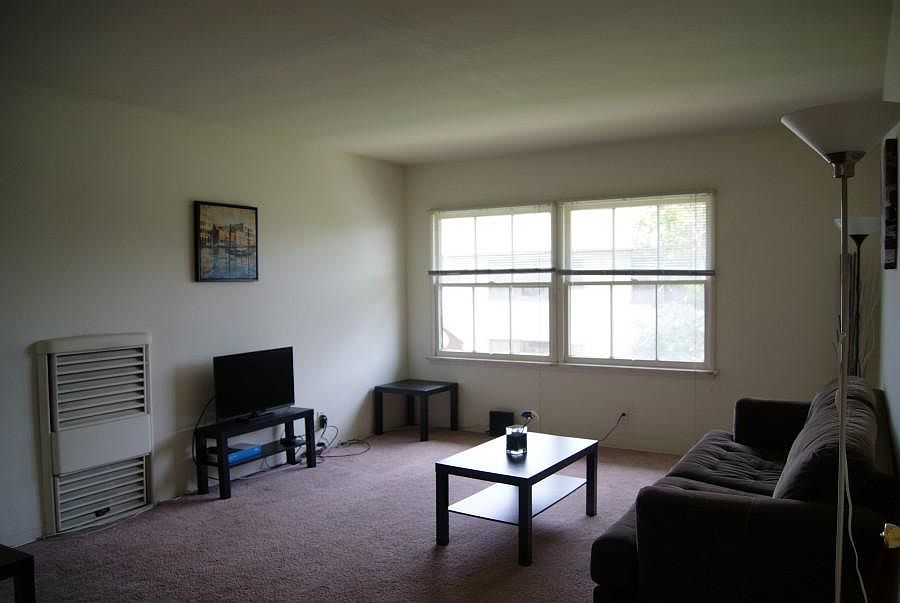 1st image of 2032 Delaware Ave APT D