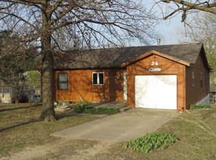 152 Watersedge Loop, Council Grove, KS 66846