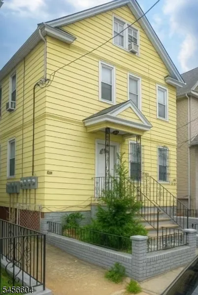 1408 Lexington Pl
