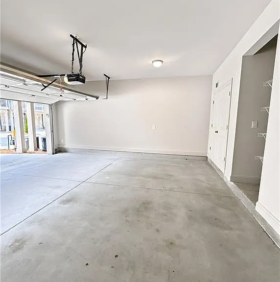 1915 Skyfall Cir NE — Photo 24