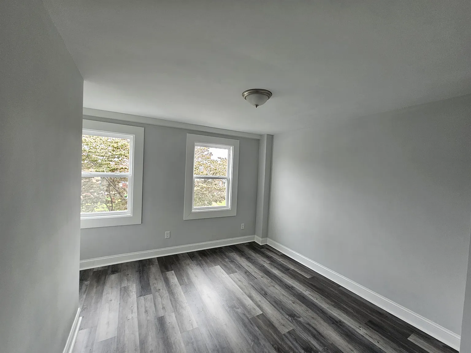 6921 Holabird Avenue - 1 — Photo 3