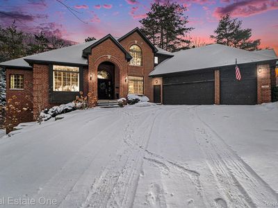 7907 Brookwood Dr, Clarkston, MI, 48348