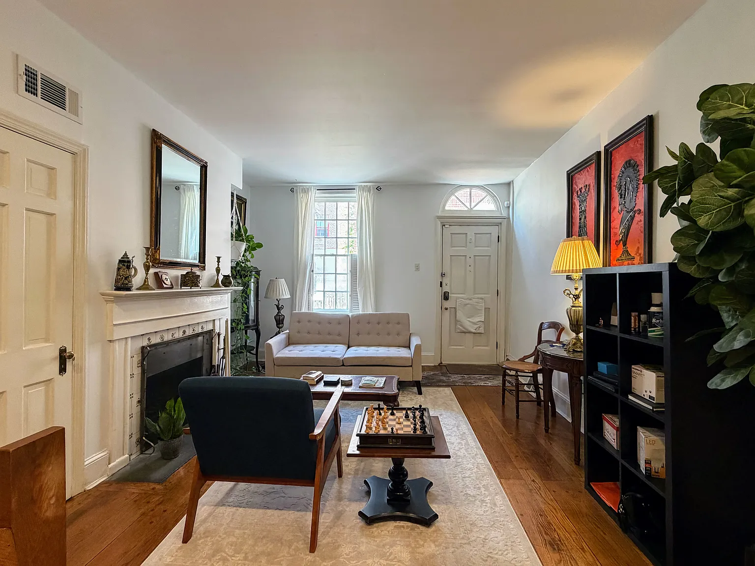 2 bed, 1129 sqft, $2,700 — Photo 4