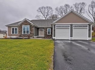 25 Frank Stevens Rd, Swansea, MA 02777