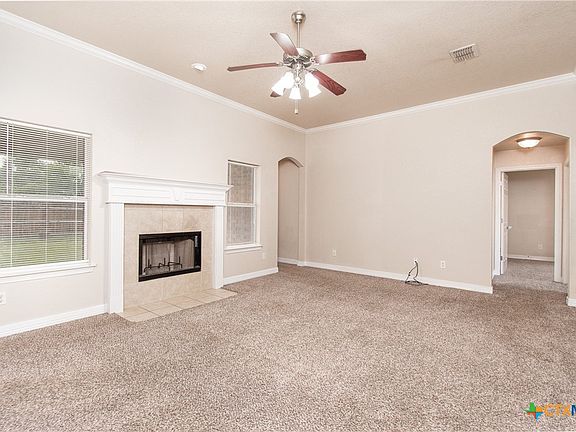 4th image of 912 Heather Marie Ct