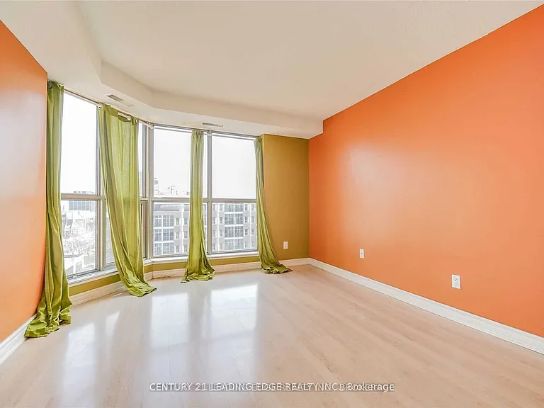 67 Caroline St S #8A — Photo 21