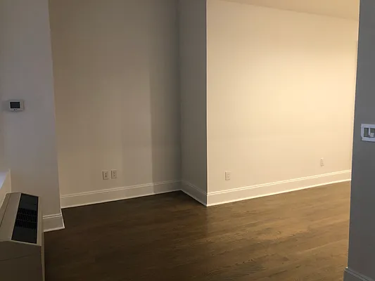 Rented by NY Living Solutions | media 17