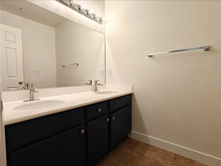 614 Timberwood — Photo 16