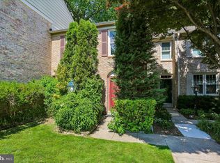 2459 McCormick Rd, Rockville, MD 20850