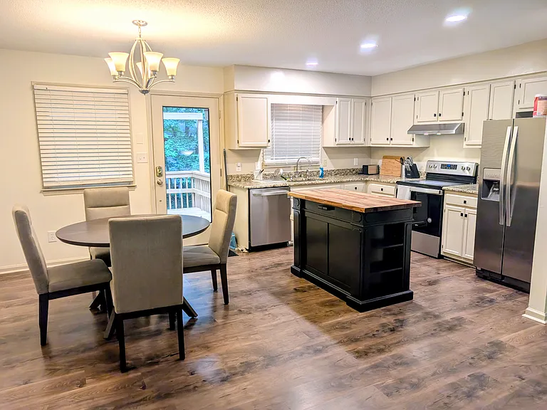 1010 Castalia Dr — Photo 10