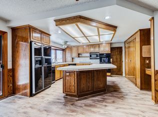 15293 Golden Star Ave, Riverside, CA 92506