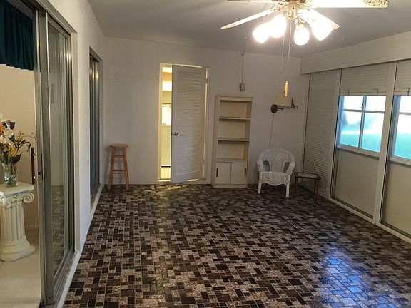 4th image of 5730 Fernley Dr E APT 29