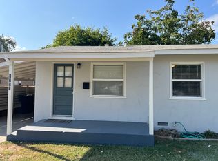 1750 2nd St, Escalon, CA 95320