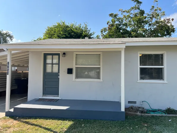1750 2nd St, Escalon, CA 95320