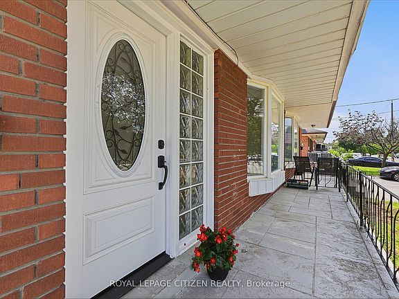 2nd image of 53 Grampian Cres