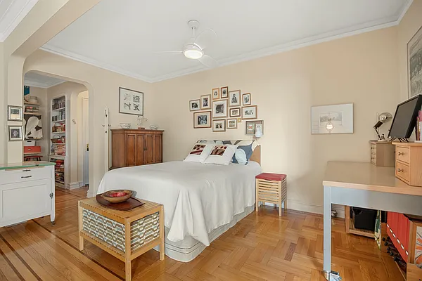 Sold by Compass | media 23