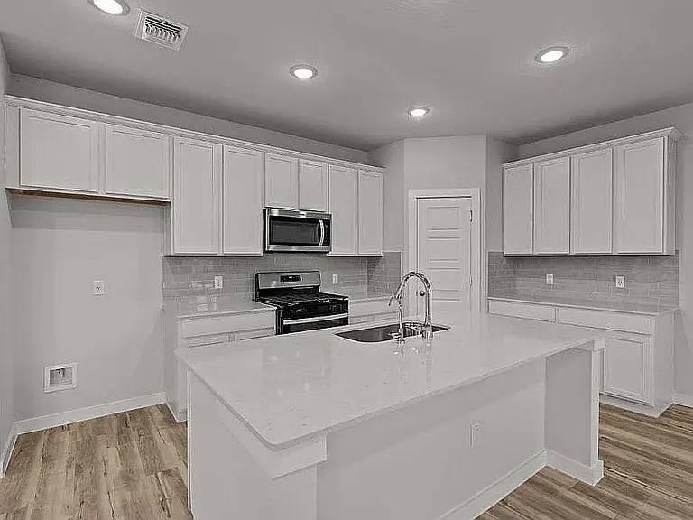 6522 Bufflehead Bnd — Photo 4