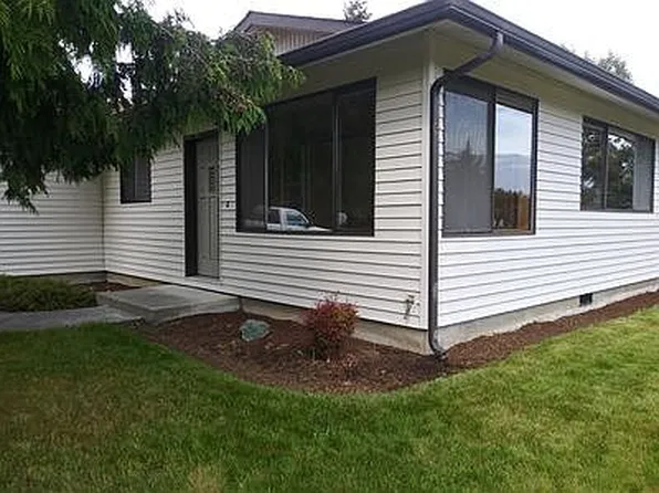 102 Prater Pl, Sequim, WA 98382