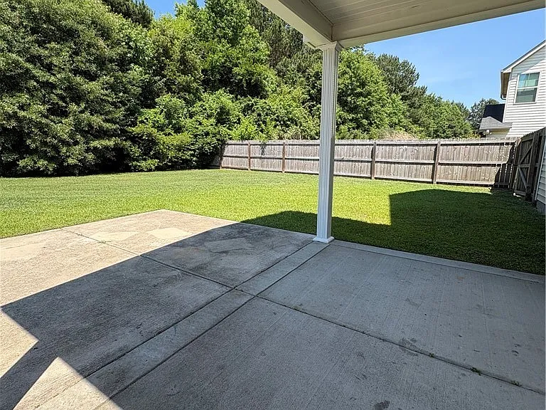 365 Roanoke Dr — Photo 31