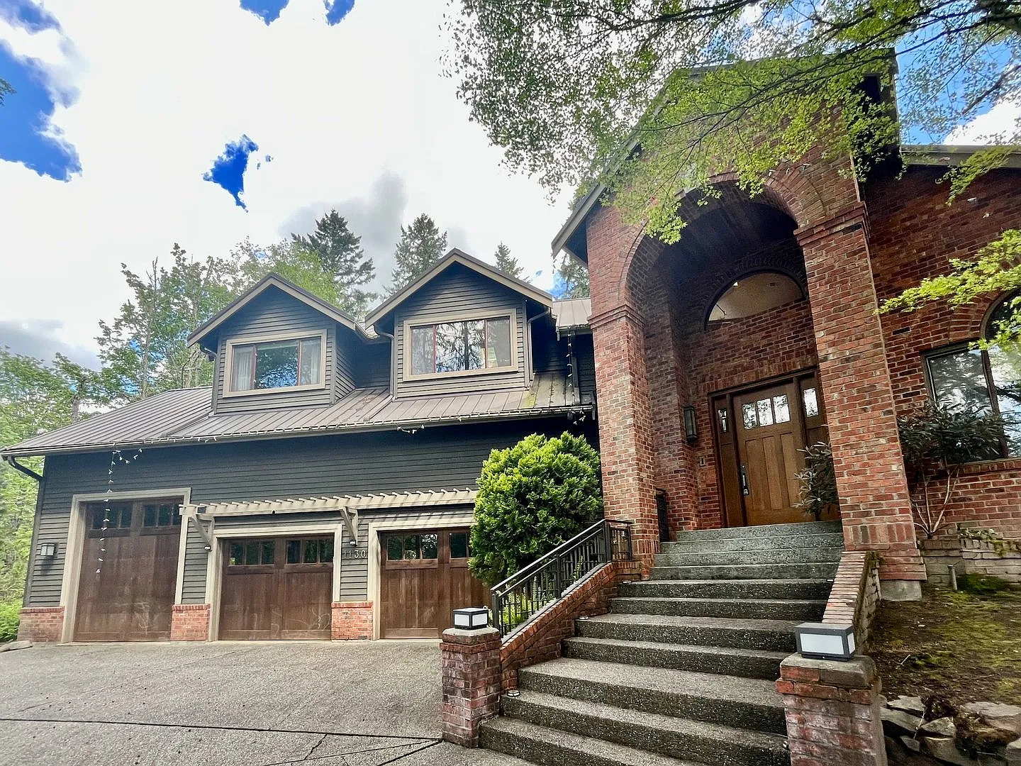 Luxury Estate Retreat in the Heart of Sammamish — Photo 2