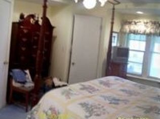 6672 Saint Marys Rd, Floyds Knobs, IN 47119