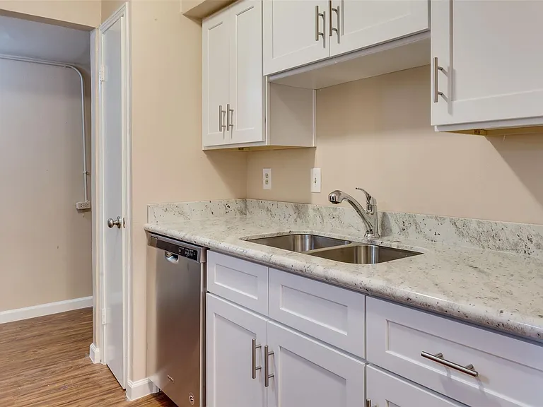 3535 Nasa Pkwy #39 — Photo 8