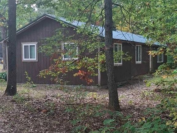 2nd image of 5745 Carpenter Rd