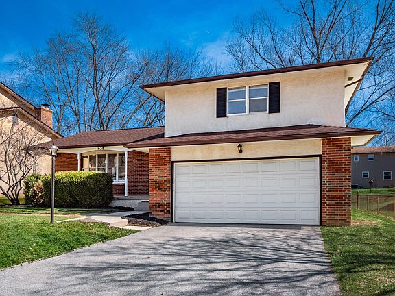 3rd image of 1638 Carrigallen Ln