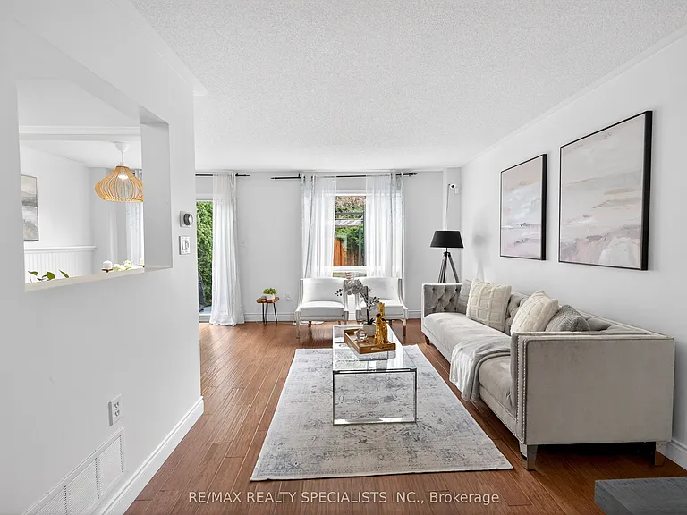 2067 Golden Orchard Trl — Photo 10