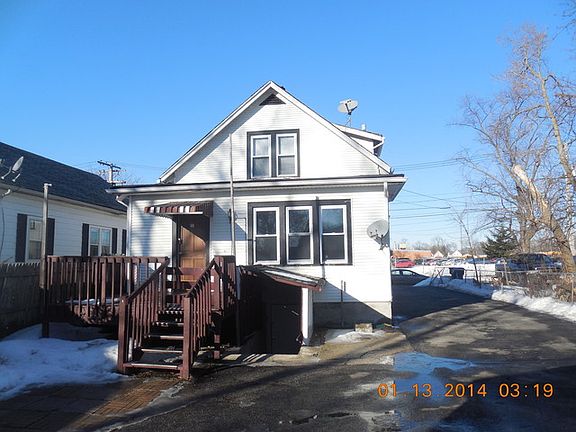 2nd image of 1311 W Cornelia Ave
