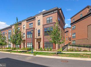 3927 Cranes Bill Ct, Rockville, MD 20852