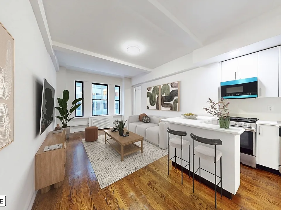 140 E 46th St #5B