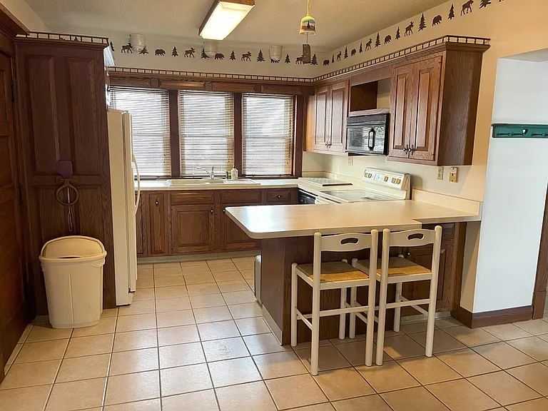 664 Dorrance Rd — Photo 13