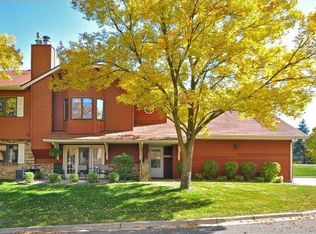 12639 Sherwood Pl, Minnetonka, MN 55305