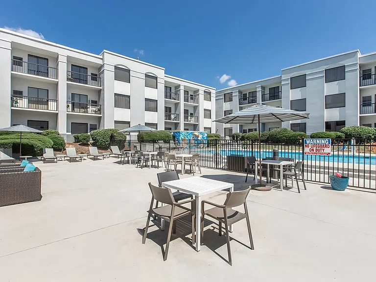 Vivo Living Raleigh — Photo 28