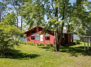 29418 Francis Lake Dr NW, Isanti, MN 55040