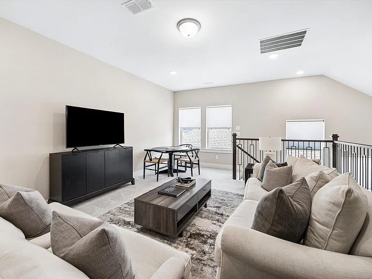 10960 Hewitt Cliff Ln — Photo 19