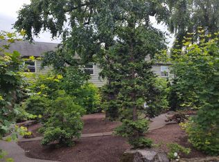 220 N Humboldt St APT 9, Portland, OR 97217
