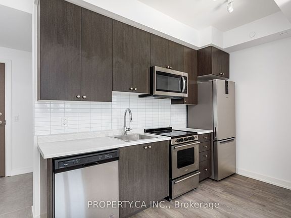 4th image of 10 Wilby Cres #1102
