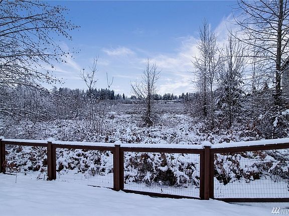 Views of 33 Acres Wetland. No obstruction/construction