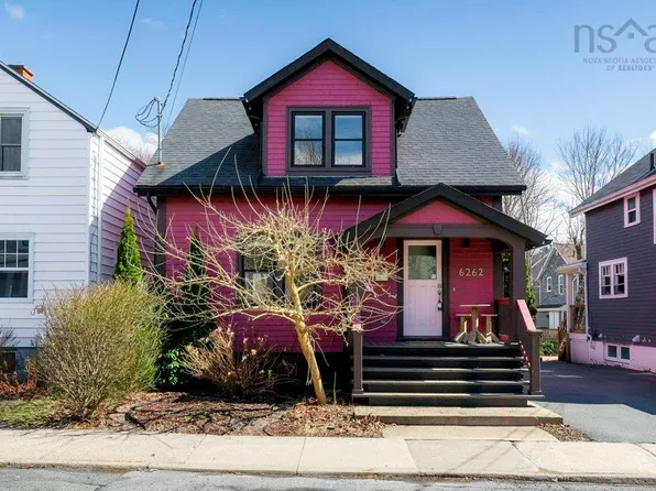 6262 Windcrest Ter, Halifax, NS B3L 1T2