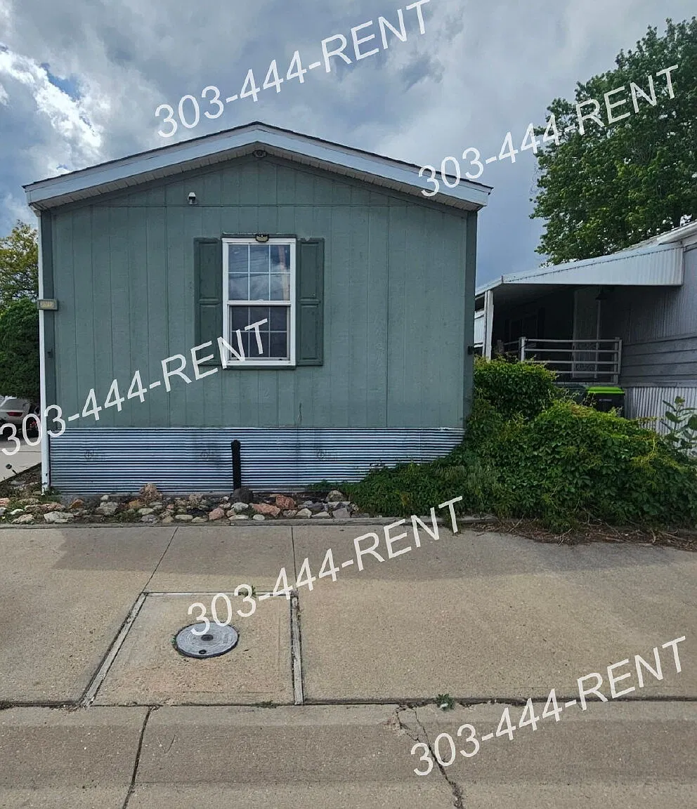 3 bed, 2.0 bath, 1216 sqft, $2,195 — Photo 1