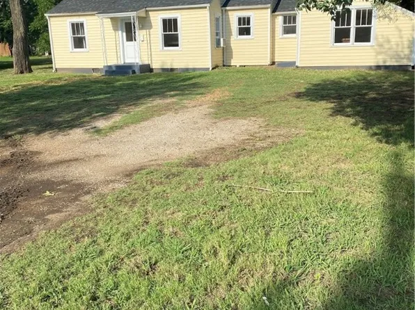 610 N Springfield St, Berryville, AR 72616