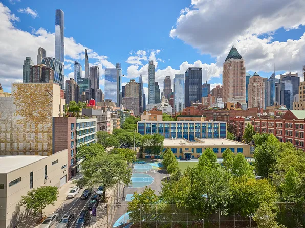 500 West 53rd Street image 16 of 18