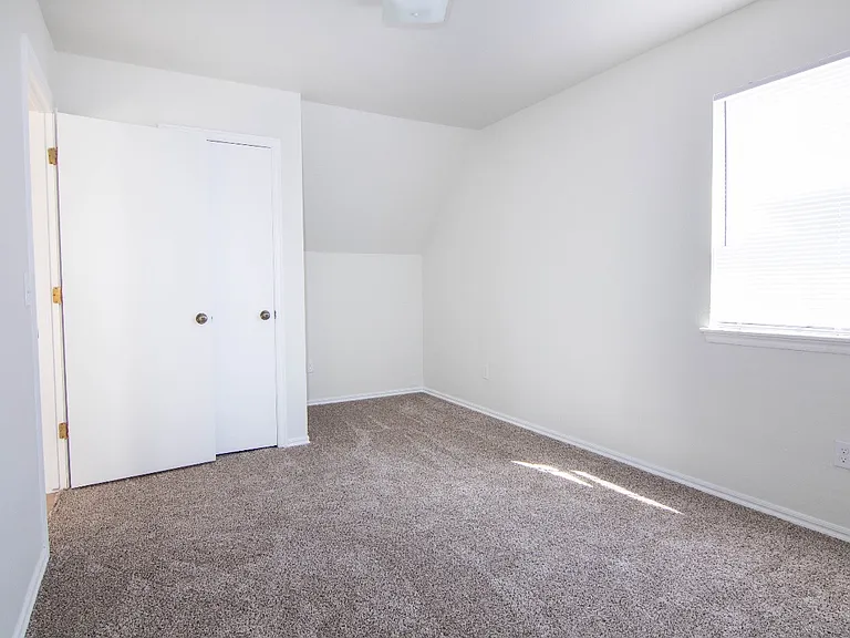 1431 Westmore Dr — Photo 18